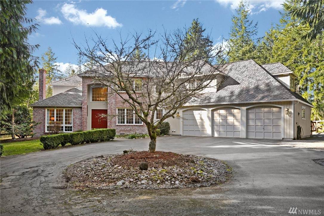 705 292nd Ave - Photo 1