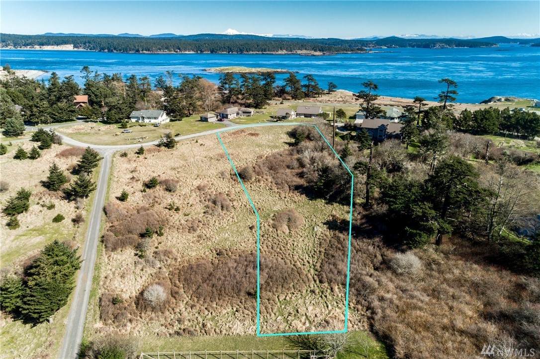 27 Lighthouse Lane - Photo 1 27 Lighthouse Lane - Photo 1