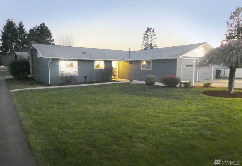 2612 Borst Ave - Photo 1
