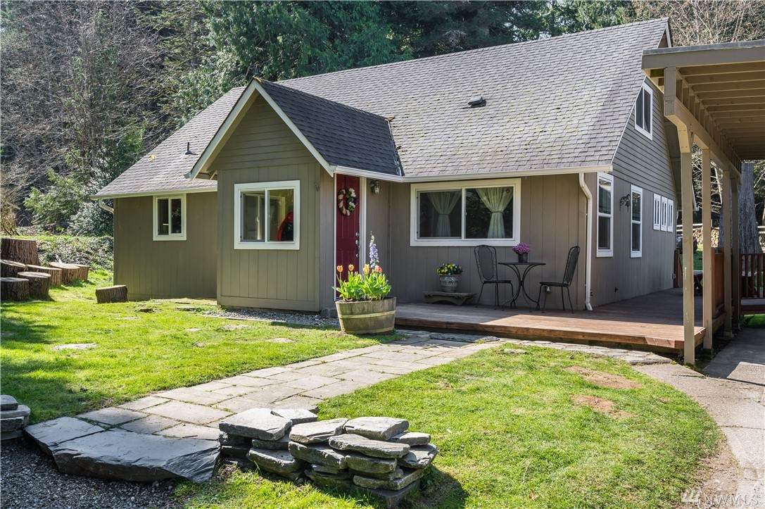 9509 384th Ave - Photo 1
