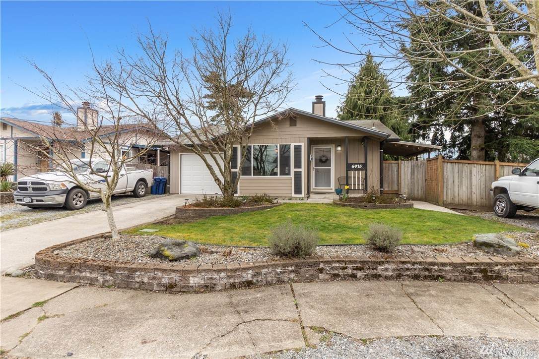 6915-East E St - Photo 1