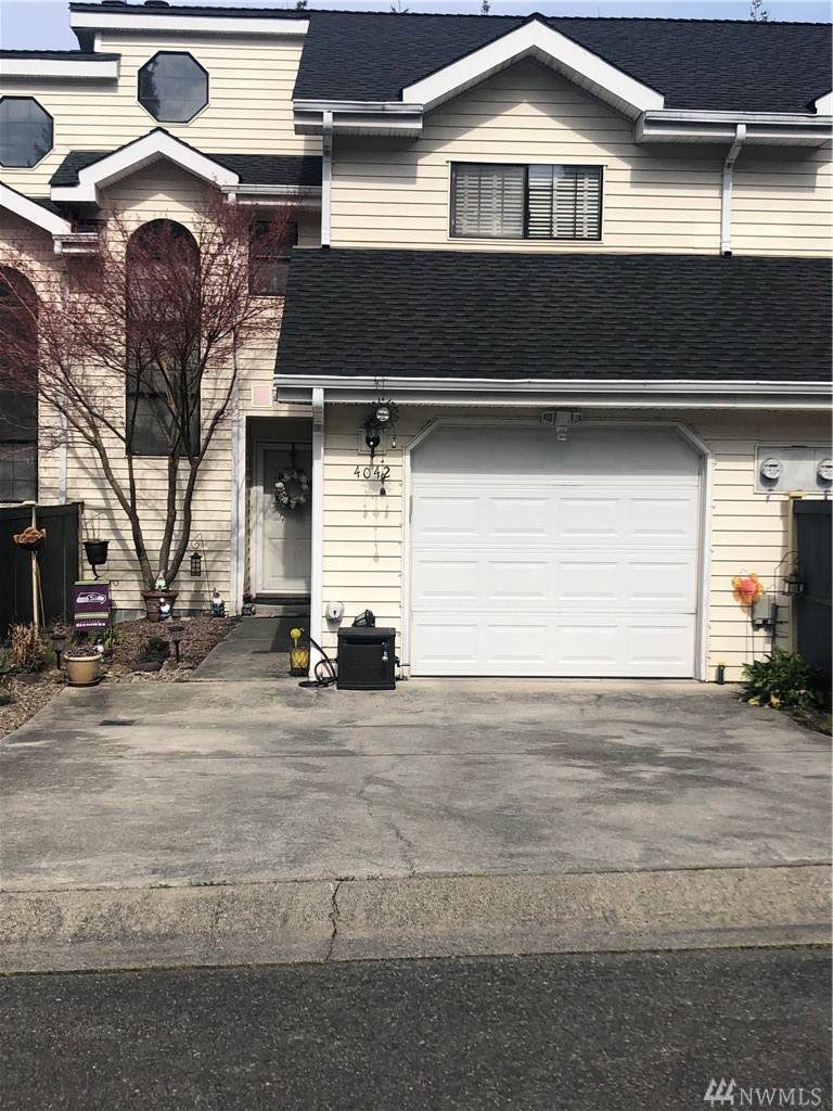4042 158th Lane - Photo 1