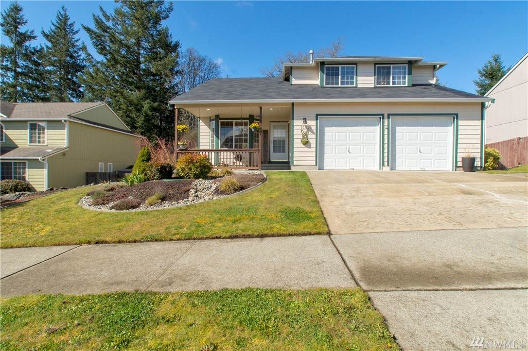 1141 Fitz Hugh Dr - Photo 1