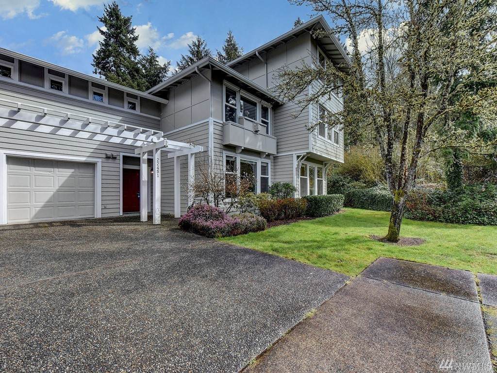 22451 Highland Terr - Photo 1