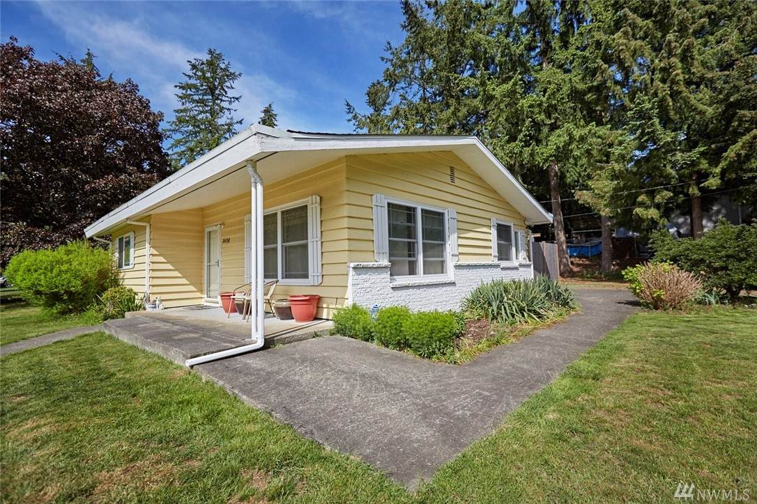 31650 46th Ave - Photo 1