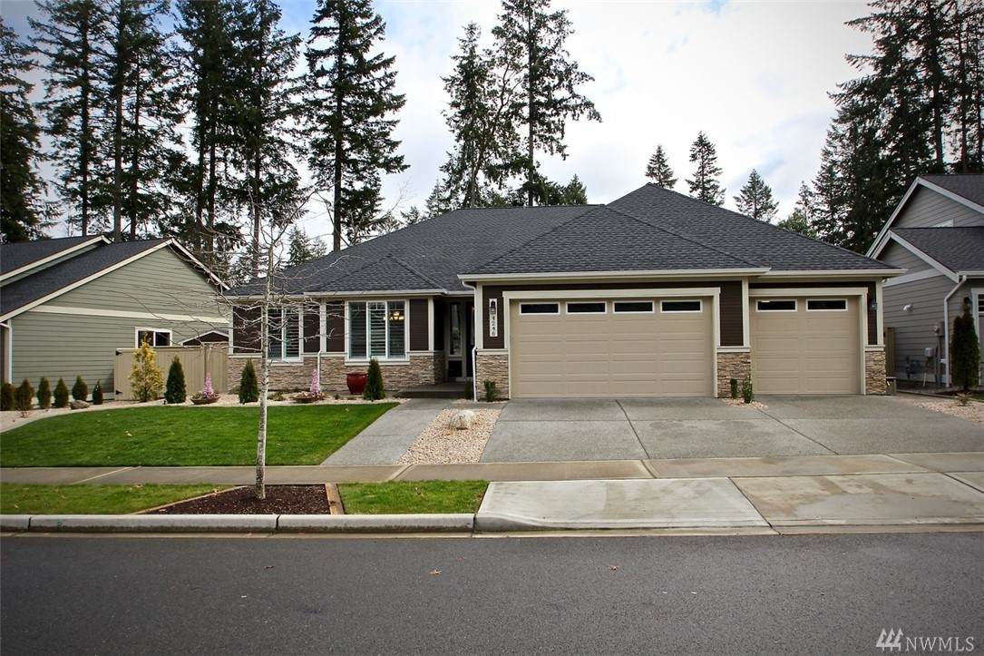 4246 Bogey Dr - Photo 1