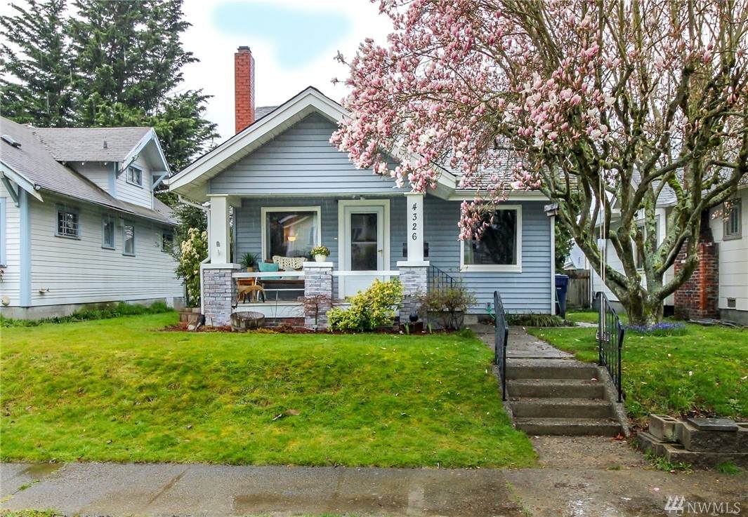 4326 Bell St - Photo 1