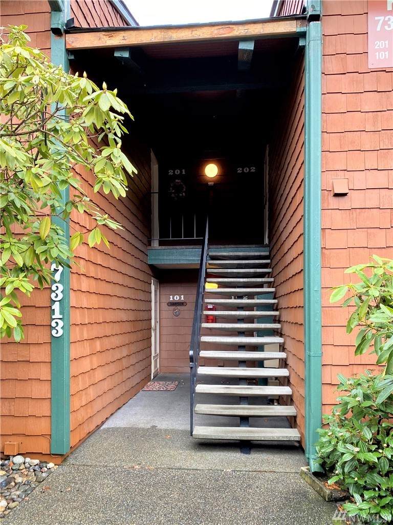 7313 Skyview Lane - Photo 1