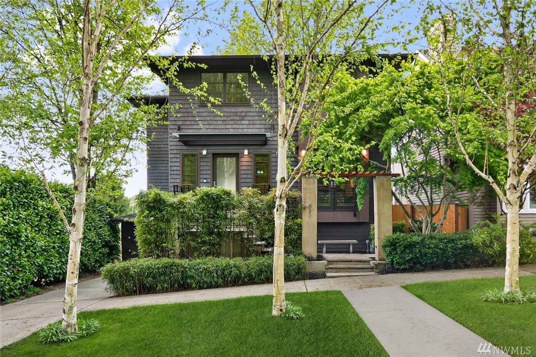 621 33rd Ave - Photo 1 621 33rd Ave - Photo 1