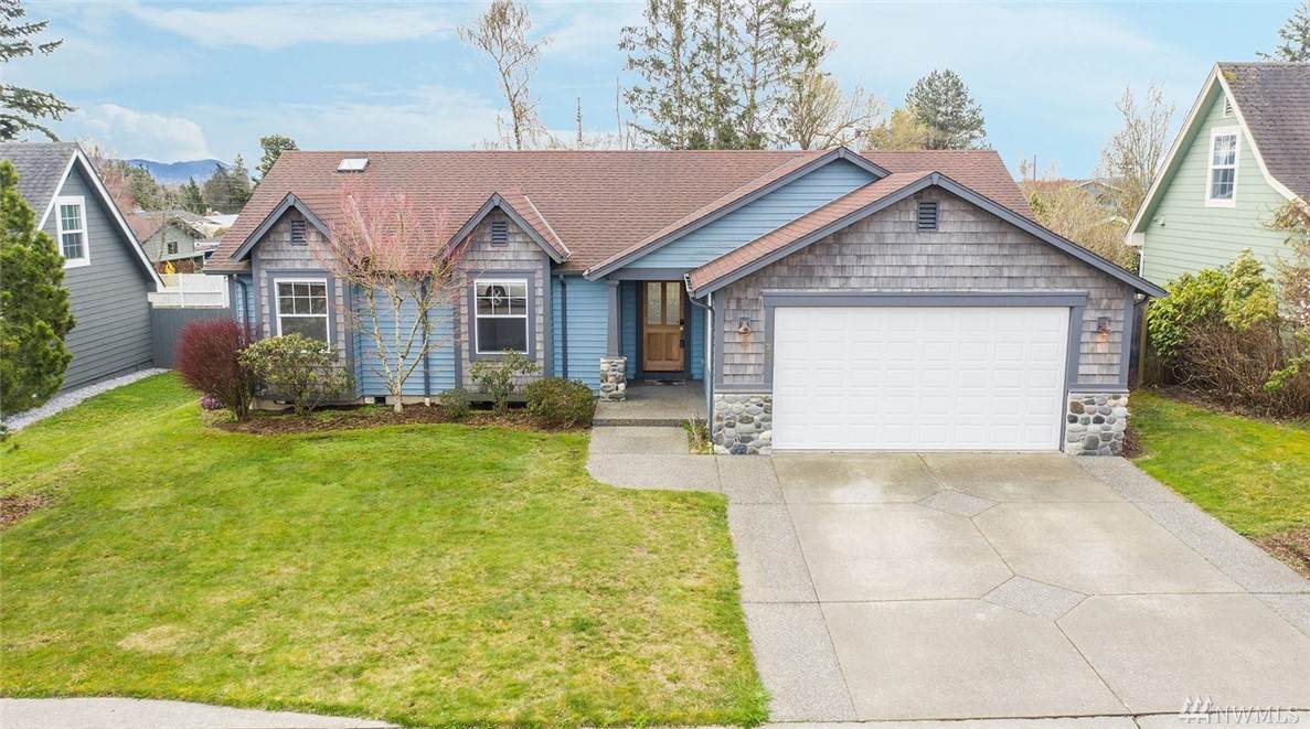 2223 Gardiner Dr - Photo 1 2223 Gardiner Dr - Photo 1