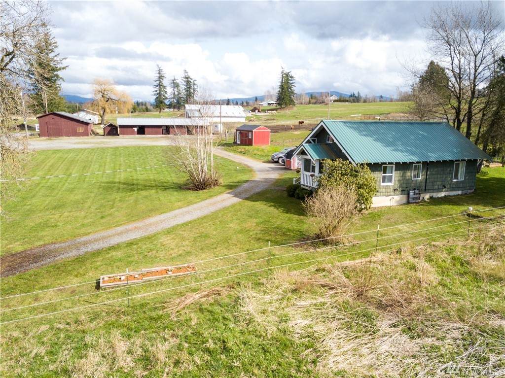 5574 East Rd - Photo 1 5574 East Rd - Photo 1