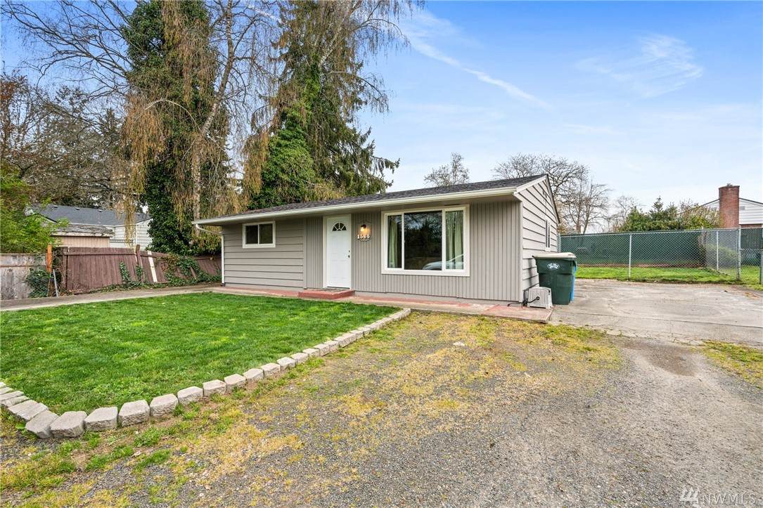 1566 Thomsen - Photo 1 1566 Thomsen - Photo 1