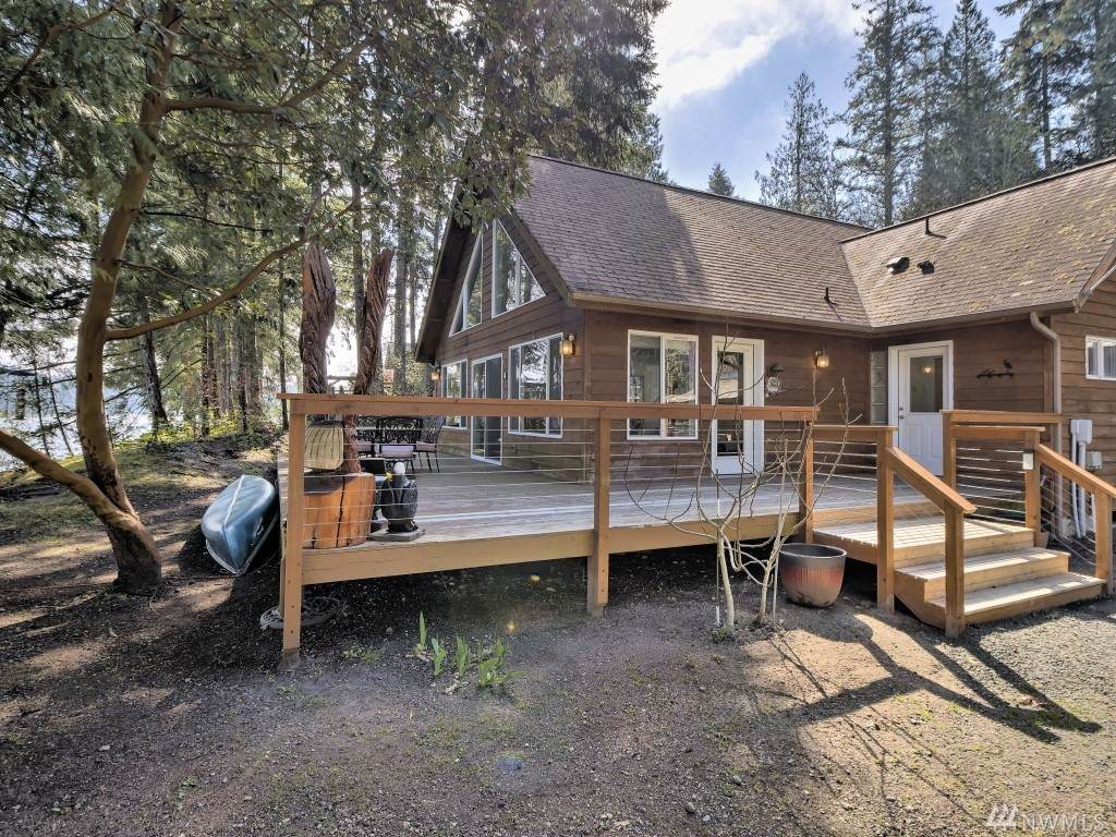 7800 Grapeview Loop Rd - Photo 1 7800 Grapeview Loop Rd - Photo 1
