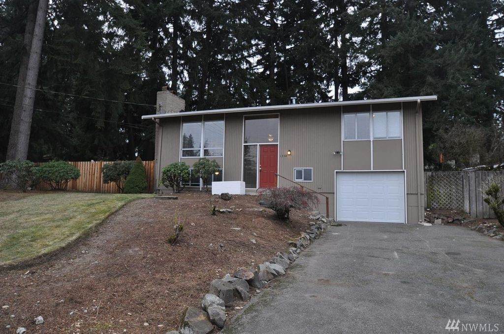 1338 Berkeley Ave - Photo 1 1338 Berkeley Ave - Photo 1