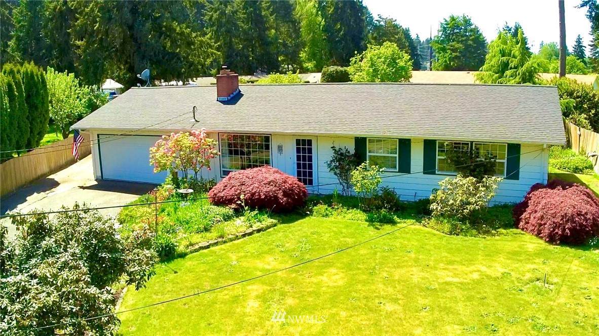 7908 49th Avenue - Photo 1
