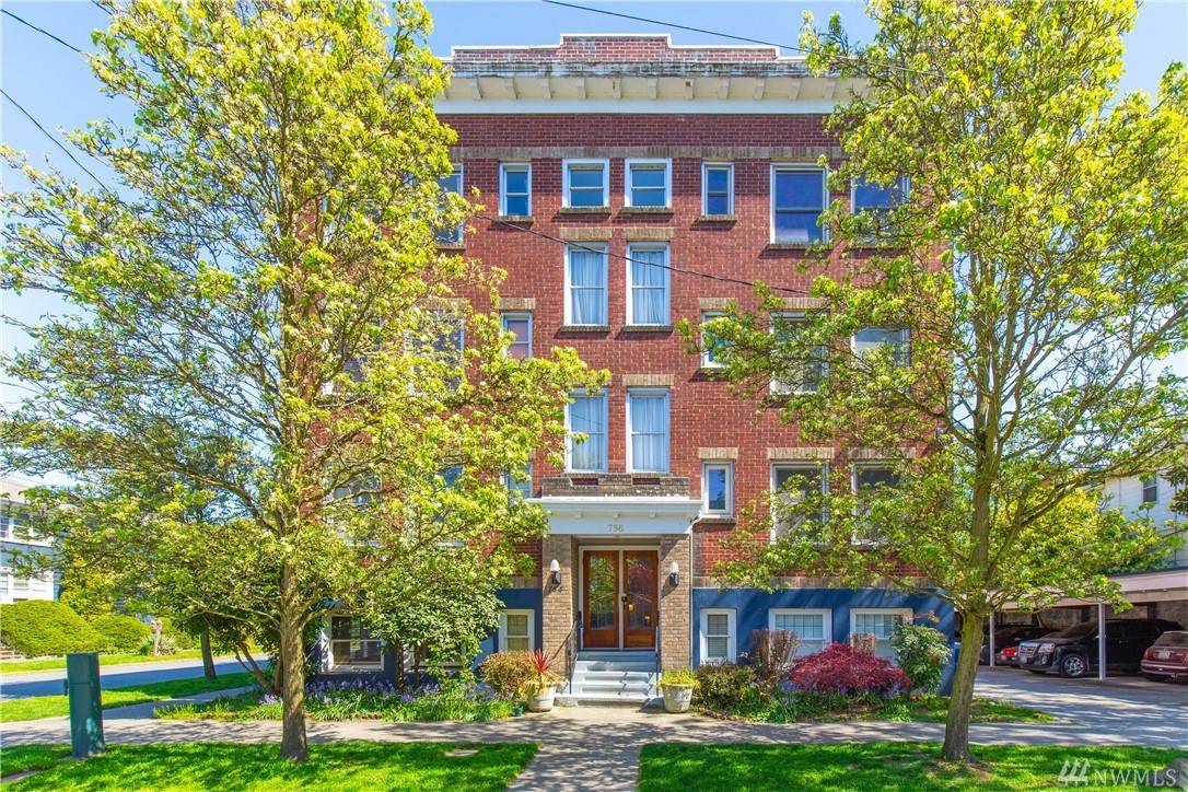 756 Broadway - Photo 1 756 Broadway - Photo 1