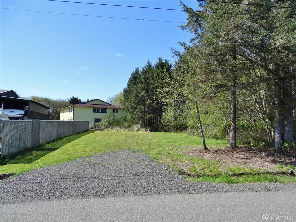 891 Minard Ave - Photo 1 891 Minard Ave - Photo 1