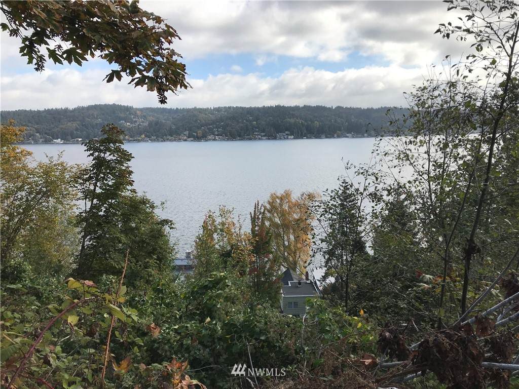 11936 Lakeside Place - Photo 1