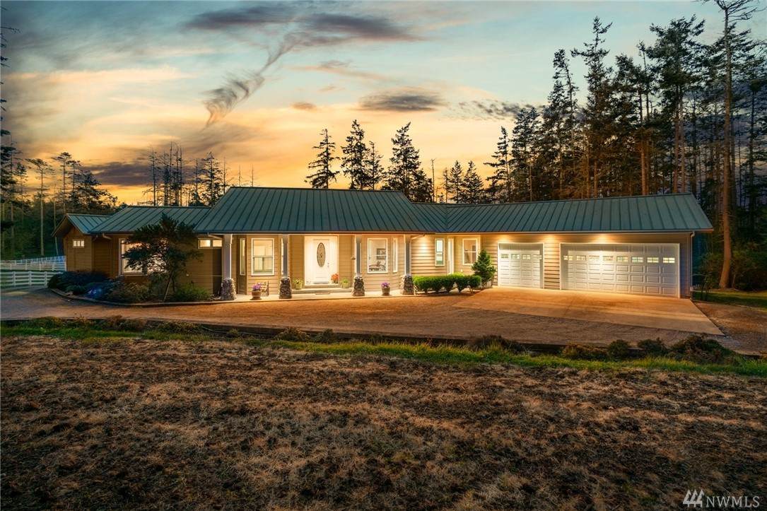 2226 Hastie Lake Road - Photo 1