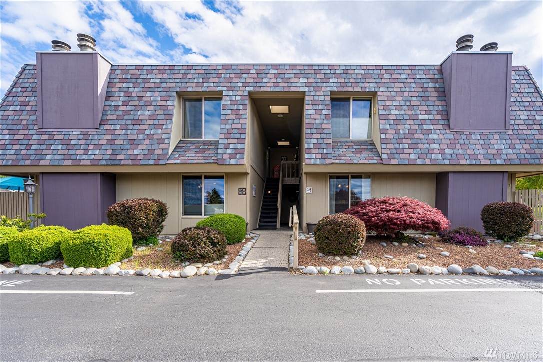 1535 Castlerock Ave - Photo 1 1535 Castlerock Ave - Photo 1
