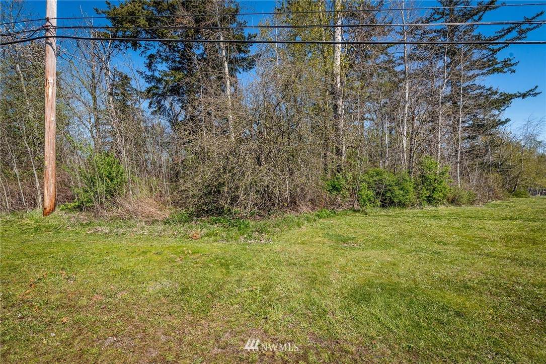 4434 Pacific Highway - Photo 1