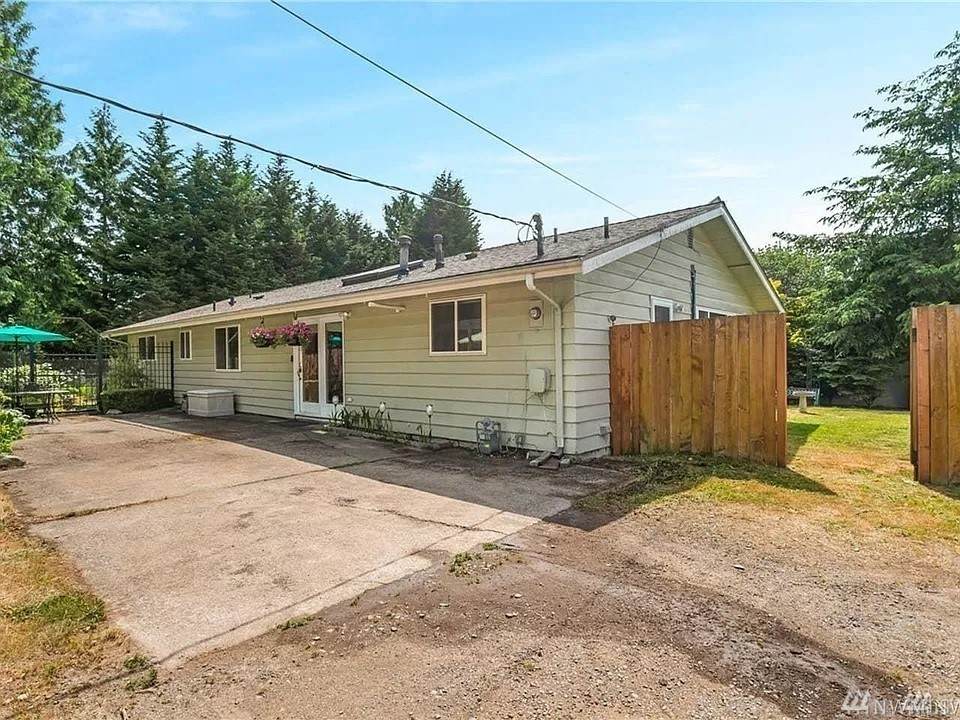 5527 116th Ave - Photo 1 5527 116th Ave - Photo 1