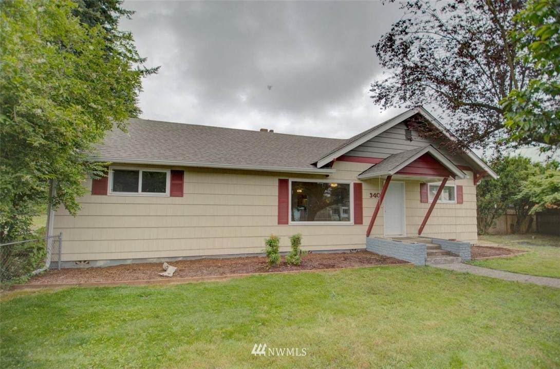 340 Carlisle Avenue - Photo 1