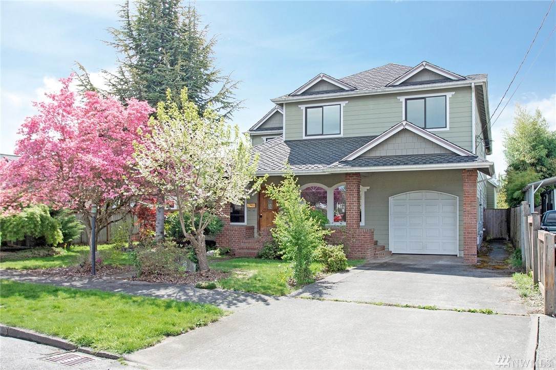 802 4th Avenue - Photo 1
