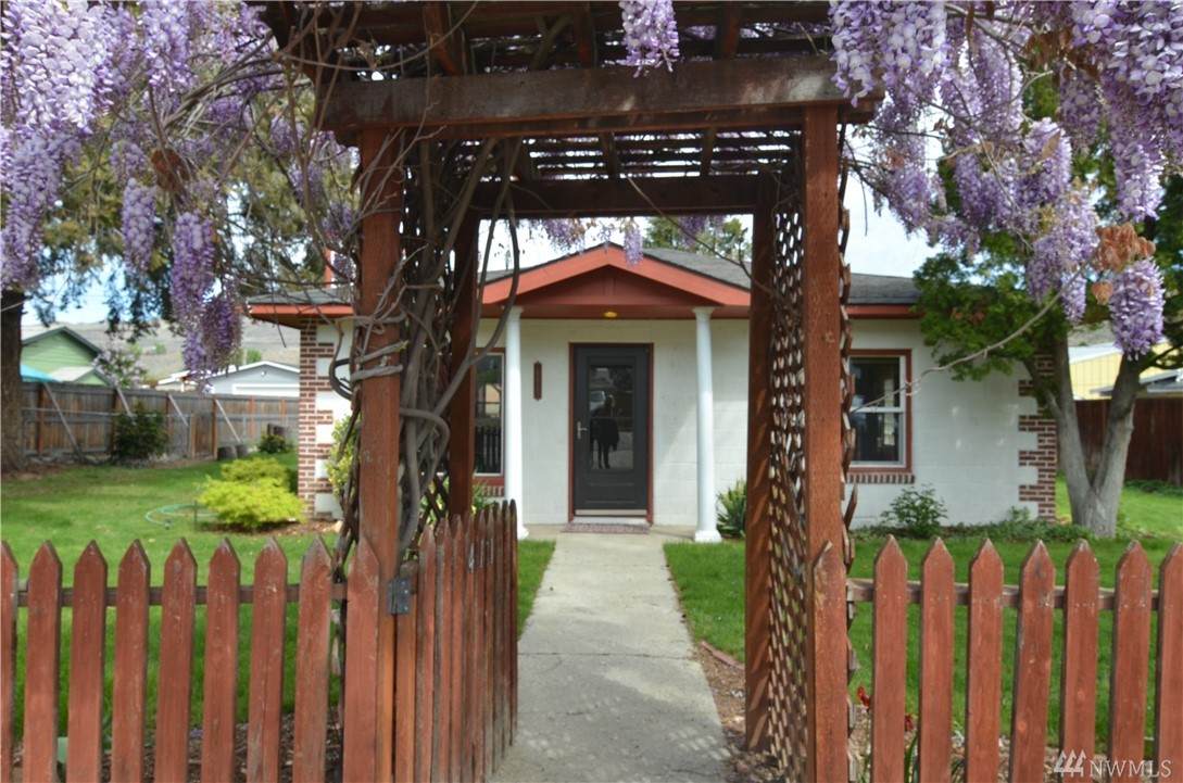 411 Trow - Photo 1 411 Trow - Photo 1
