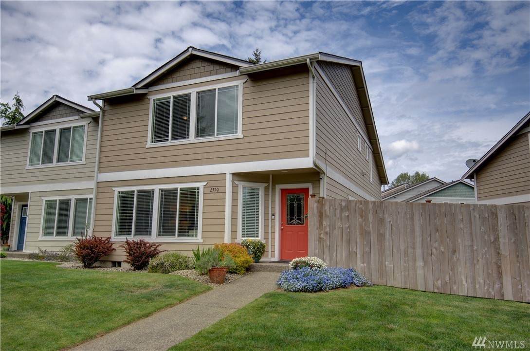2710 10th Ct - Photo 1 2710 10th Ct - Photo 1