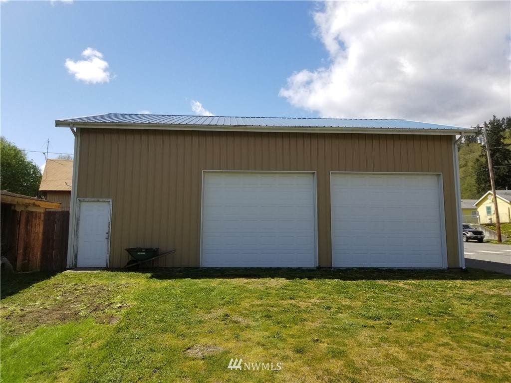 45706 Main Street - Photo 1