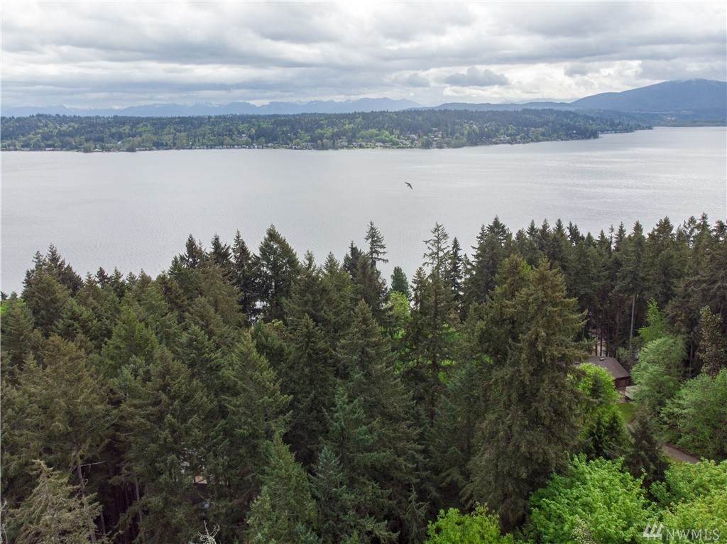 1351 Lake Sammamish Pkwy - Photo 1 1351 Lake Sammamish Pkwy - Photo 1