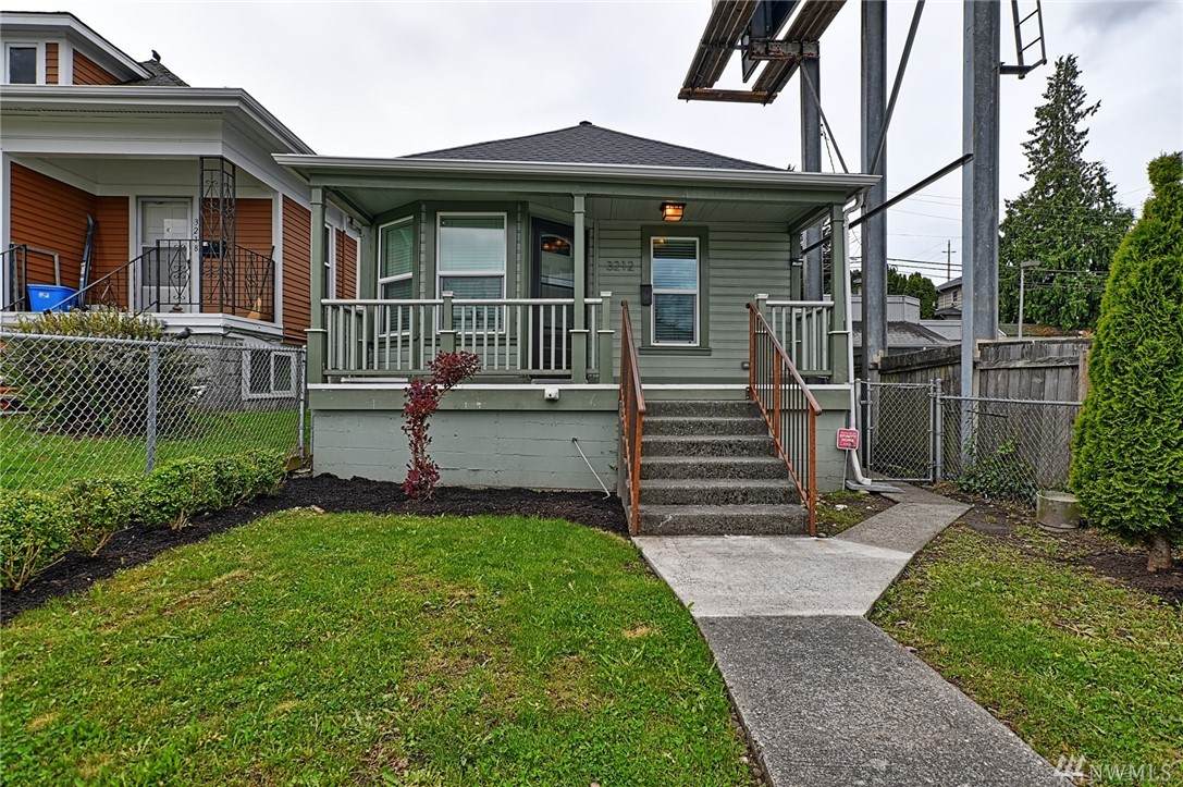 3212 Rucker Ave - Photo 1