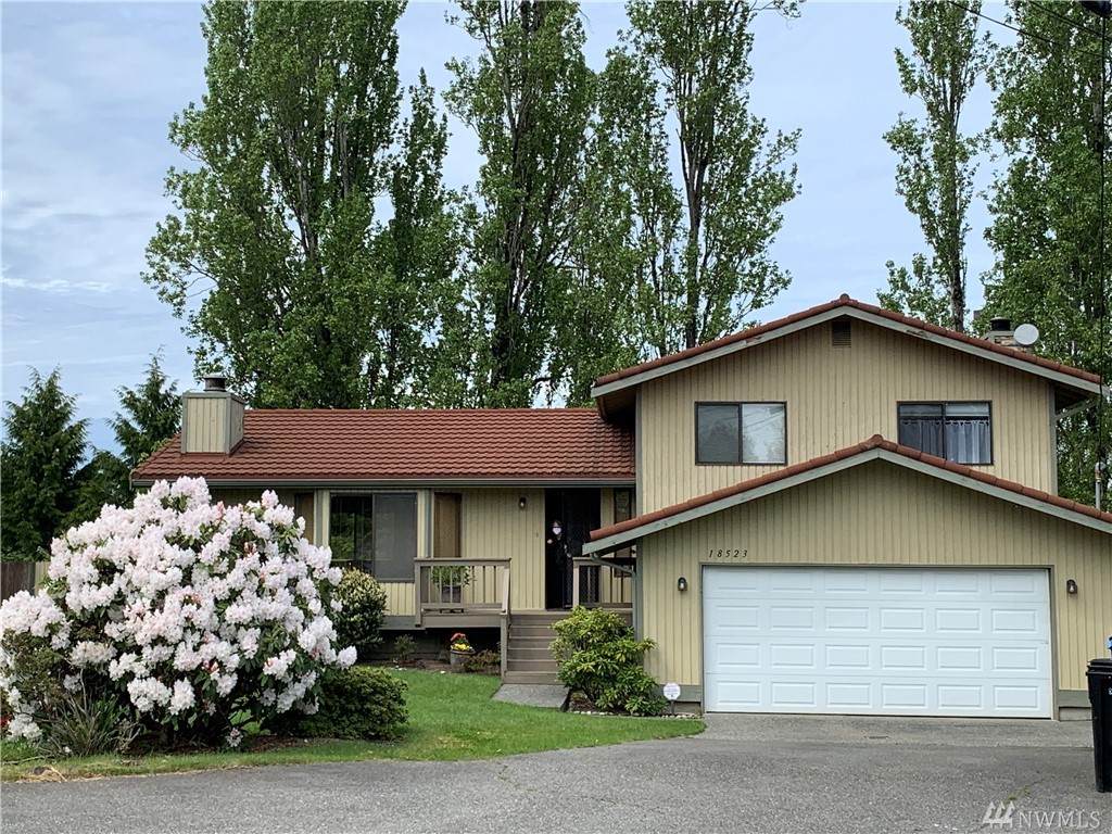 18523 3rd Ave - Photo 1