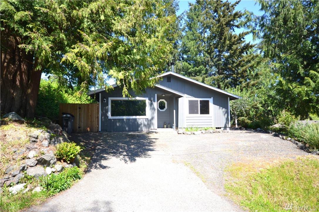 6570 Columbia St - Photo 1 6570 Columbia St - Photo 1