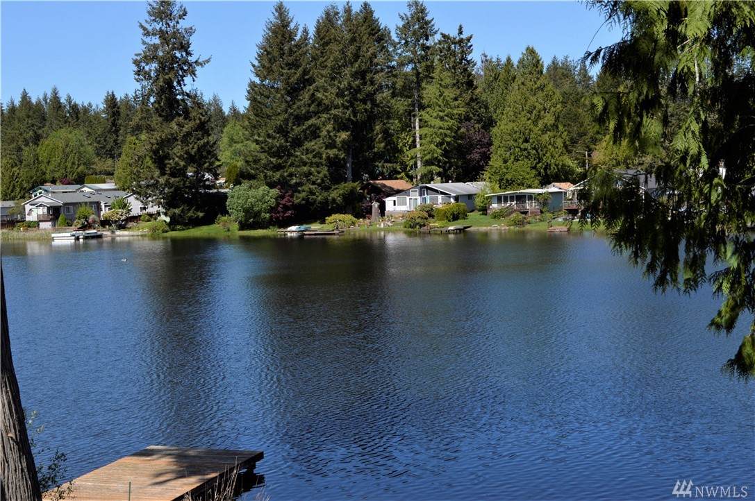 1280 Crescent Dr - Photo 1 1280 Crescent Dr - Photo 1