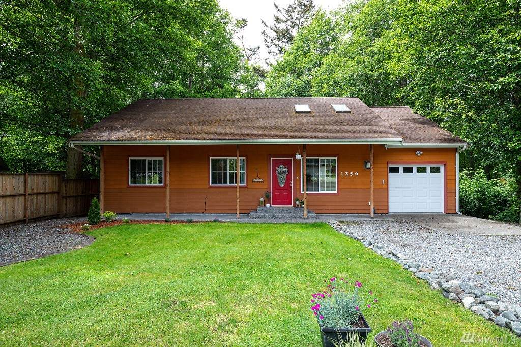 1256 Dewey Dr - Photo 1 1256 Dewey Dr - Photo 1