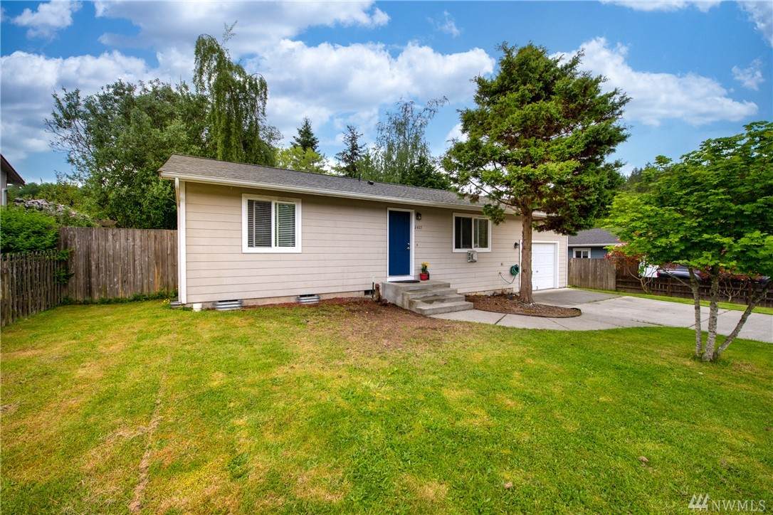 2407 Forest Park Lane - Photo 1 2407 Forest Park Lane - Photo 1