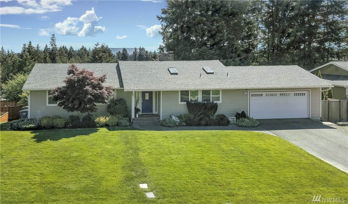 1473 Evergreen Place - Photo 1 1473 Evergreen Place - Photo 1