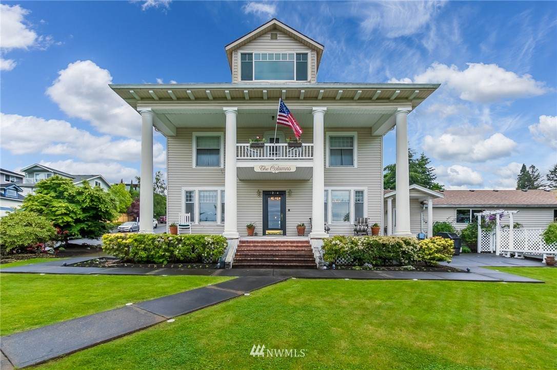 1214 Starling Street - Photo 1