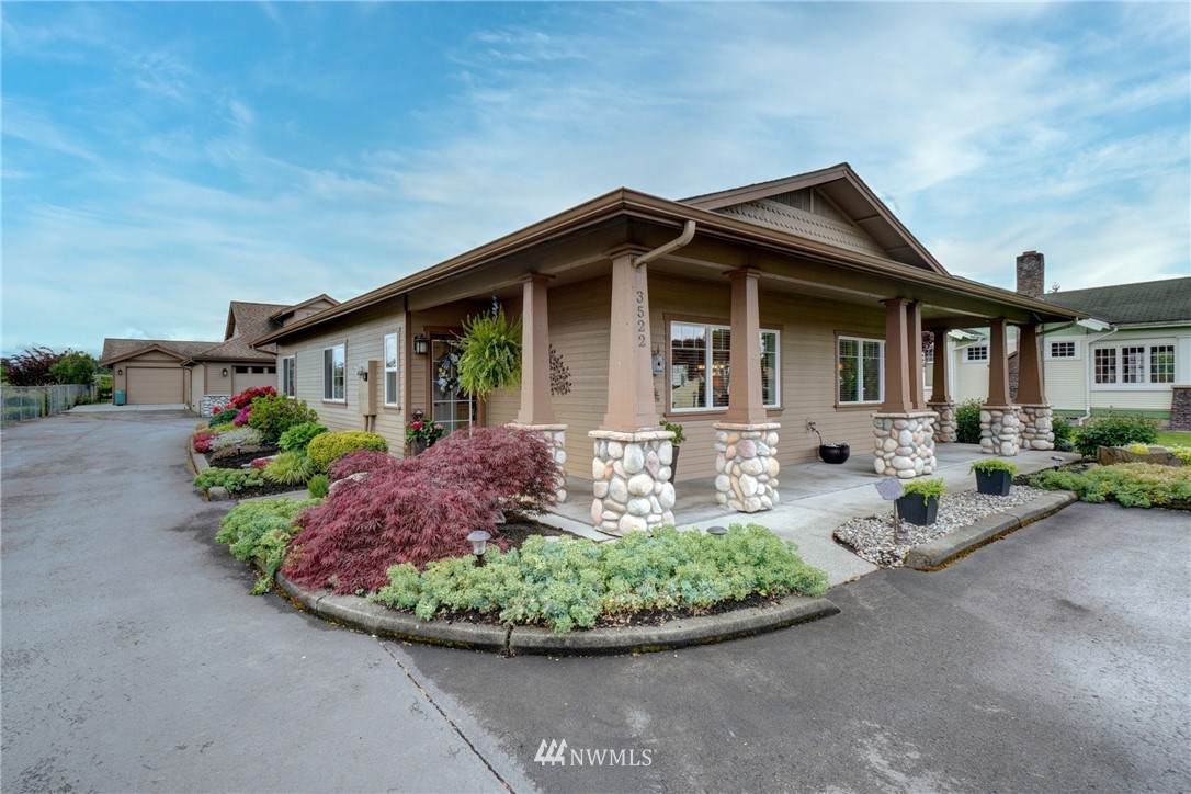 3522 Academy Drive - Photo 1
