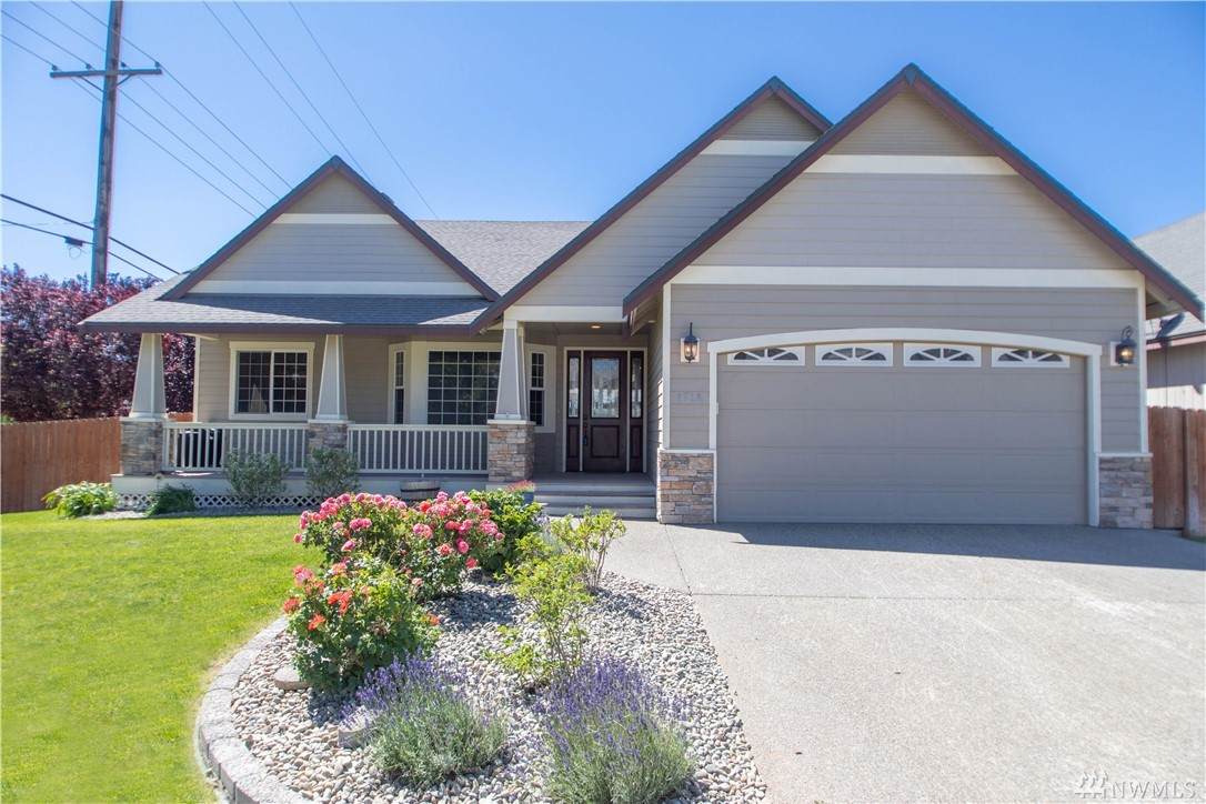 1710 Ashford Wy - Photo 1 1710 Ashford Wy - Photo 1