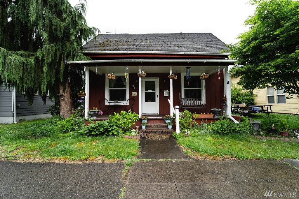 211 Buckner St - Photo 1 211 Buckner St - Photo 1
