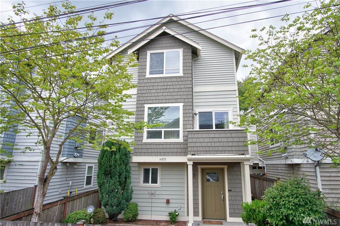 14357 19th Ave - Photo 1 14357 19th Ave - Photo 1