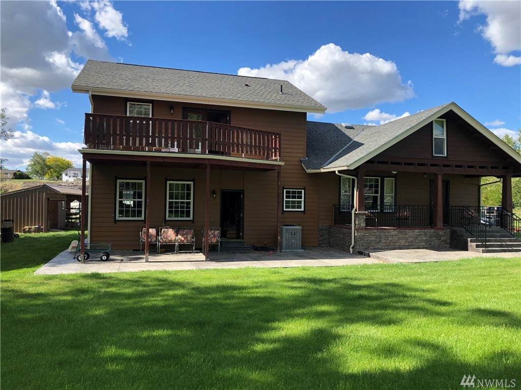 1014 Grandview Ave - Photo 1
