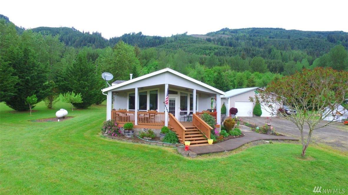 117 Bluespruce Lane - Photo 1 117 Bluespruce Lane - Photo 1