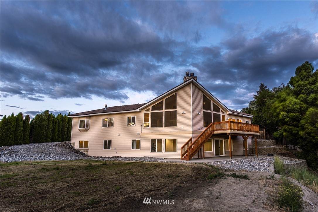 457 Lombard Lane - Photo 1