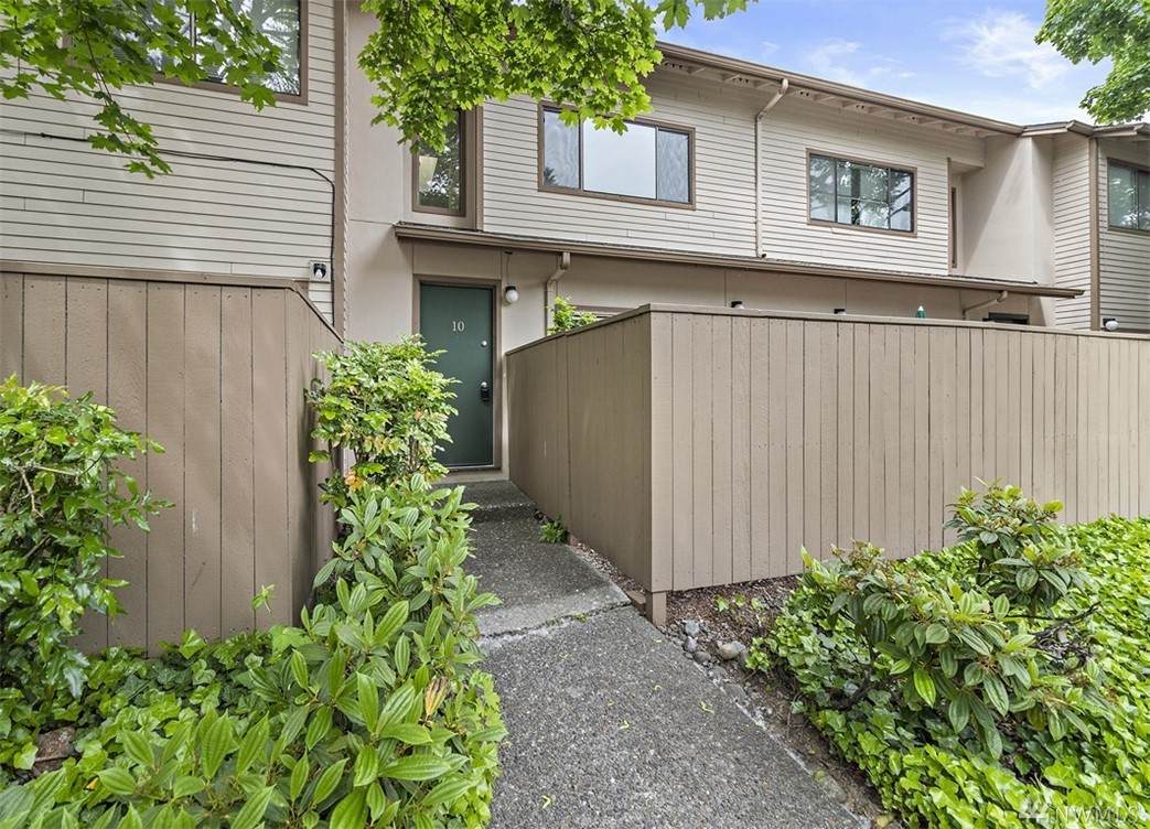 11338 209th Lane - Photo 1 11338 209th Lane - Photo 1
