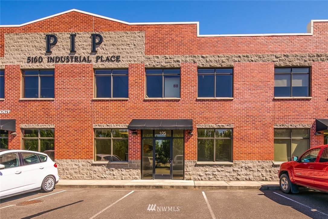 5160 Industrial Place - Photo 1