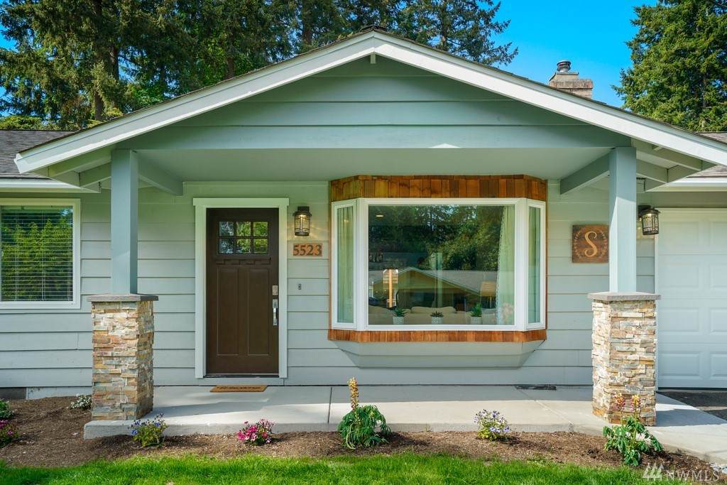 5523 141st Street - Photo 1